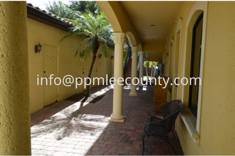 1625 Se 46th St #2B - Photo 4 of 23