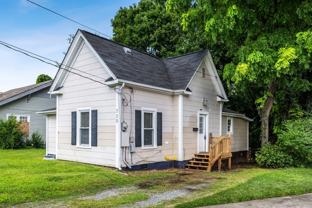 715 Dillard St - Photo 1 of 1