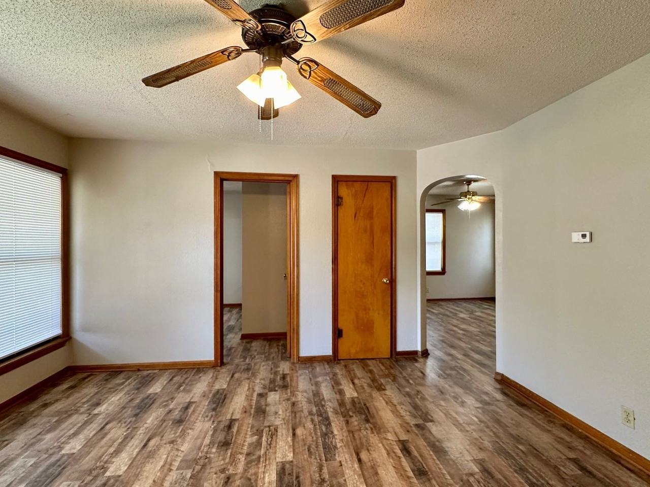 854 S Fountain St - Photo 3 of 16