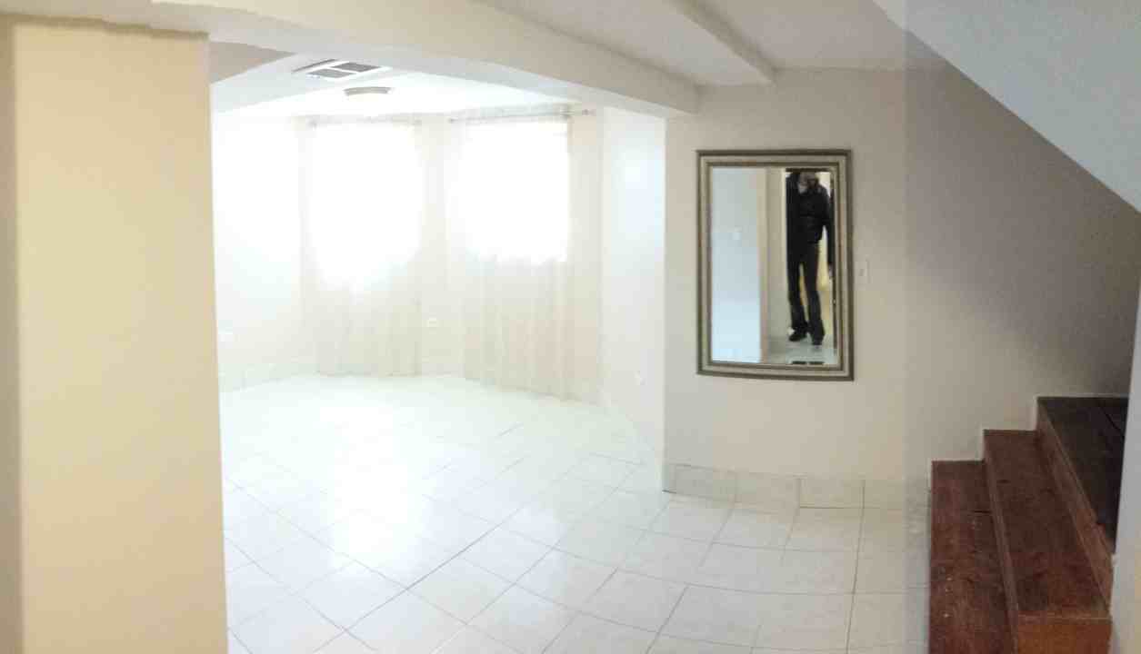 3720 W Agatite Ave - Photo 2 of 9