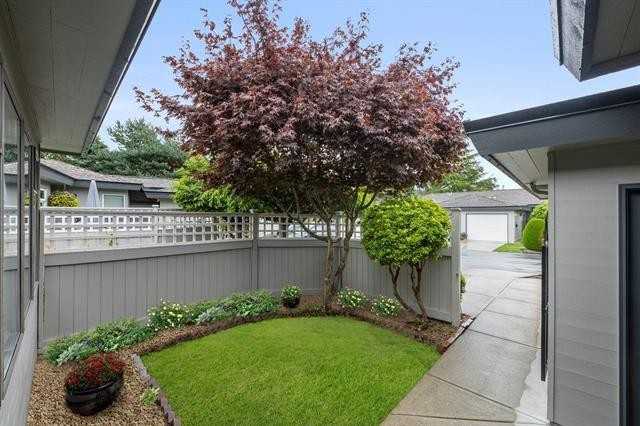 14255 18A Avenue #2 - Photo 2 of 11