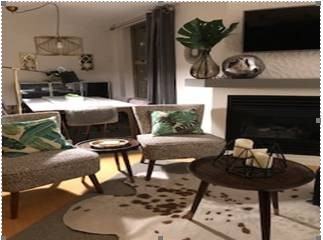 989 Richards Street #406 - Photo 3 of 9