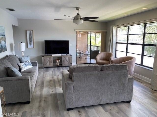 131 Sw 47th Ter #204 - Photo 3 of 23