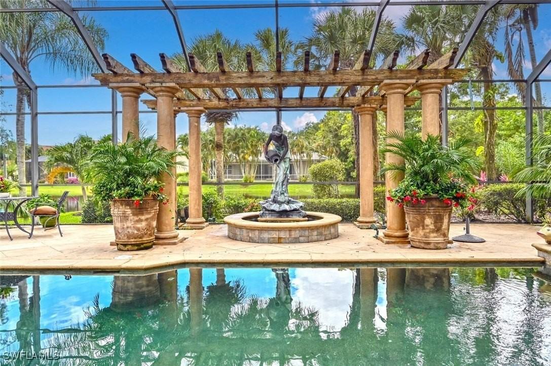 481 Crestwood Ln - Photo 5 of 27