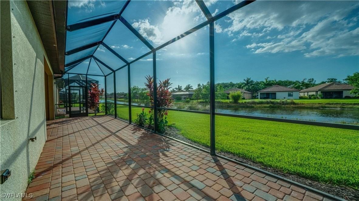 11264 Reflection Isles Blvd - Photo 4 of 31