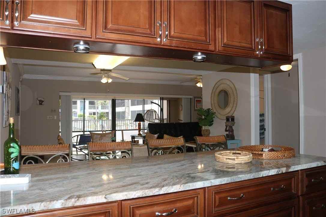 3935 Country Club Blvd Apt 11 #11 - Photo 7 of 26