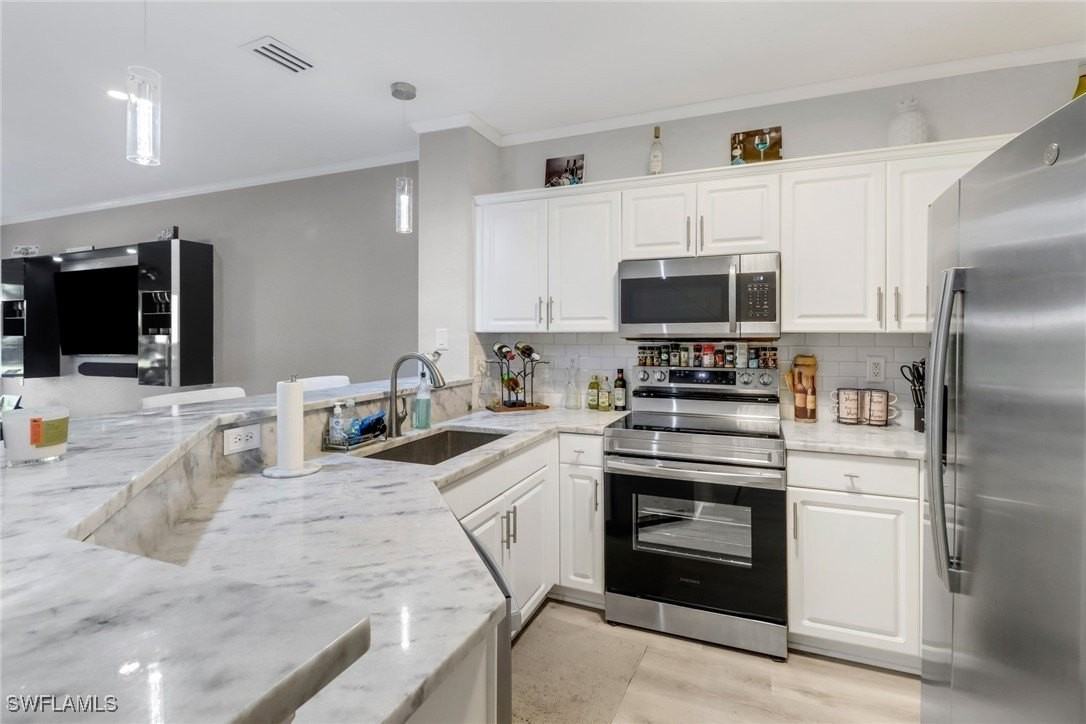 1369 Weeping Willow Ct - Photo 4 of 16