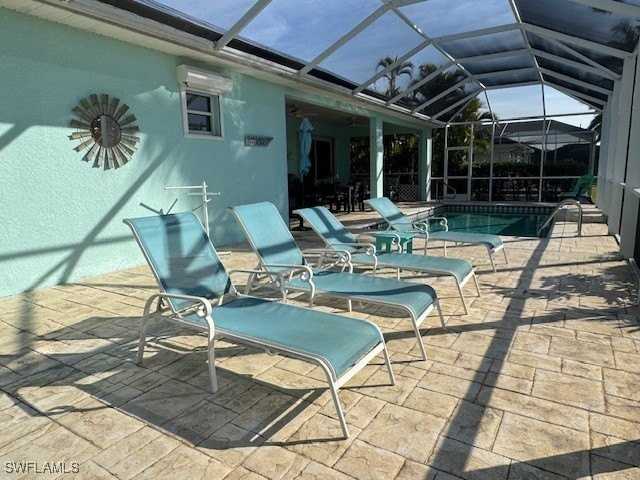 2124 Sw 40th Ter - Photo 4 of 16