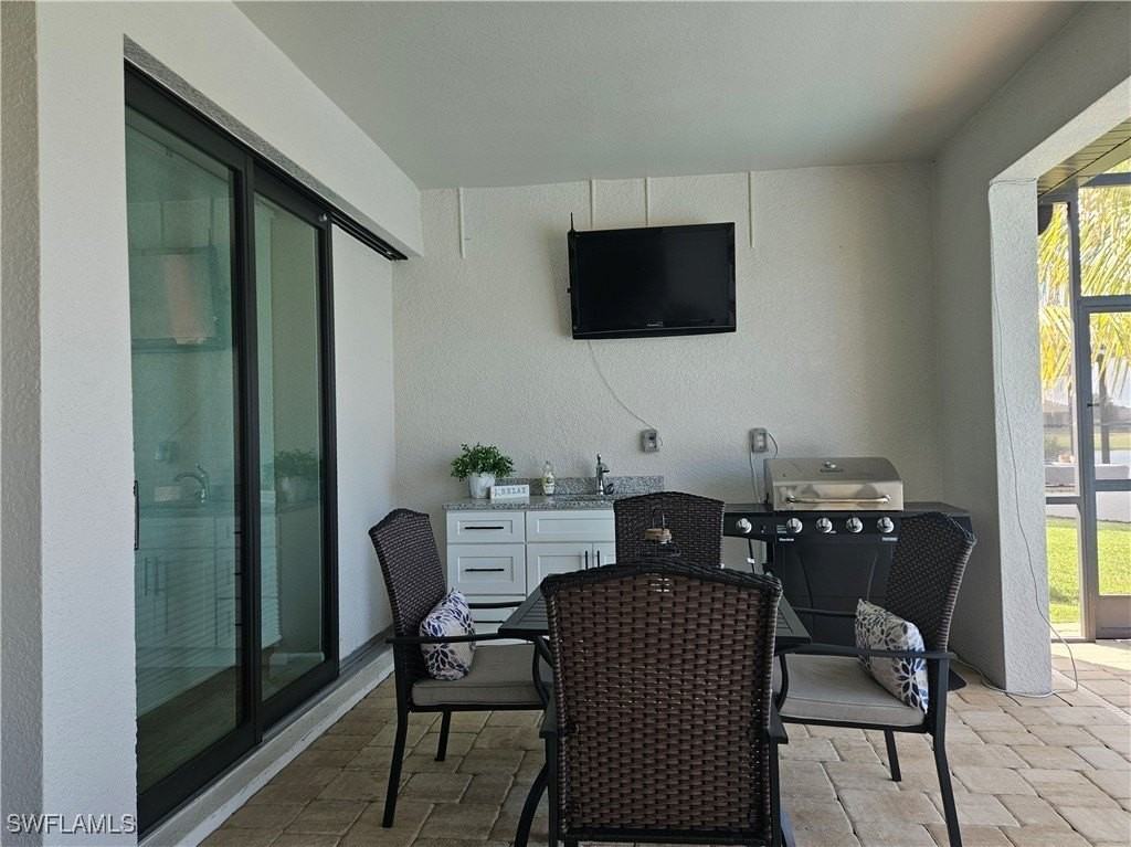 1502 Nw 29th Pl - Photo 7 of 32