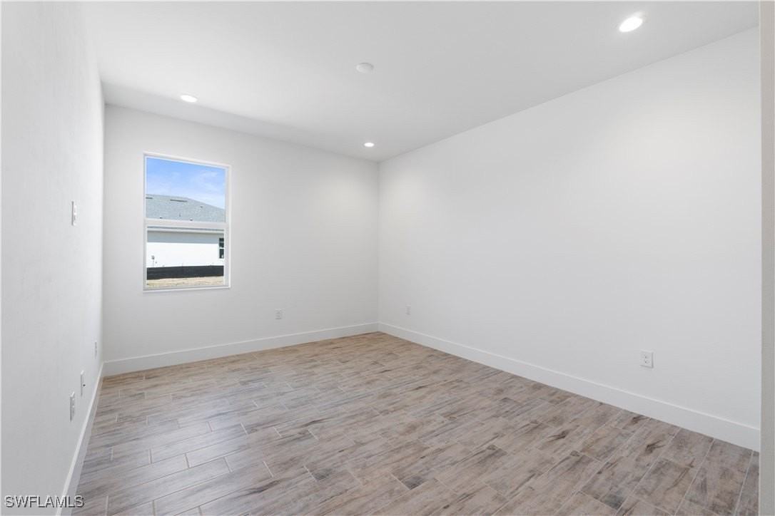 16245 Wax Myrtle St - Photo 6 of 22