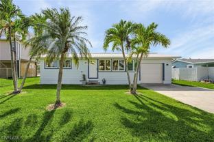 2240 Oleander St - Photo 1 of 1