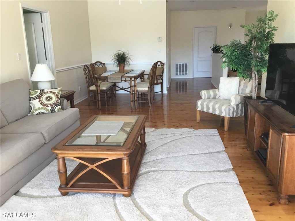 13831 Eagle Ridge Lakes Dr Apt 201 #201 - Photo 3 of 31