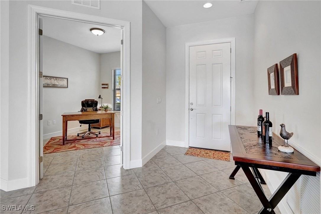 10879 Rutherford Rd - Photo 2 of 36