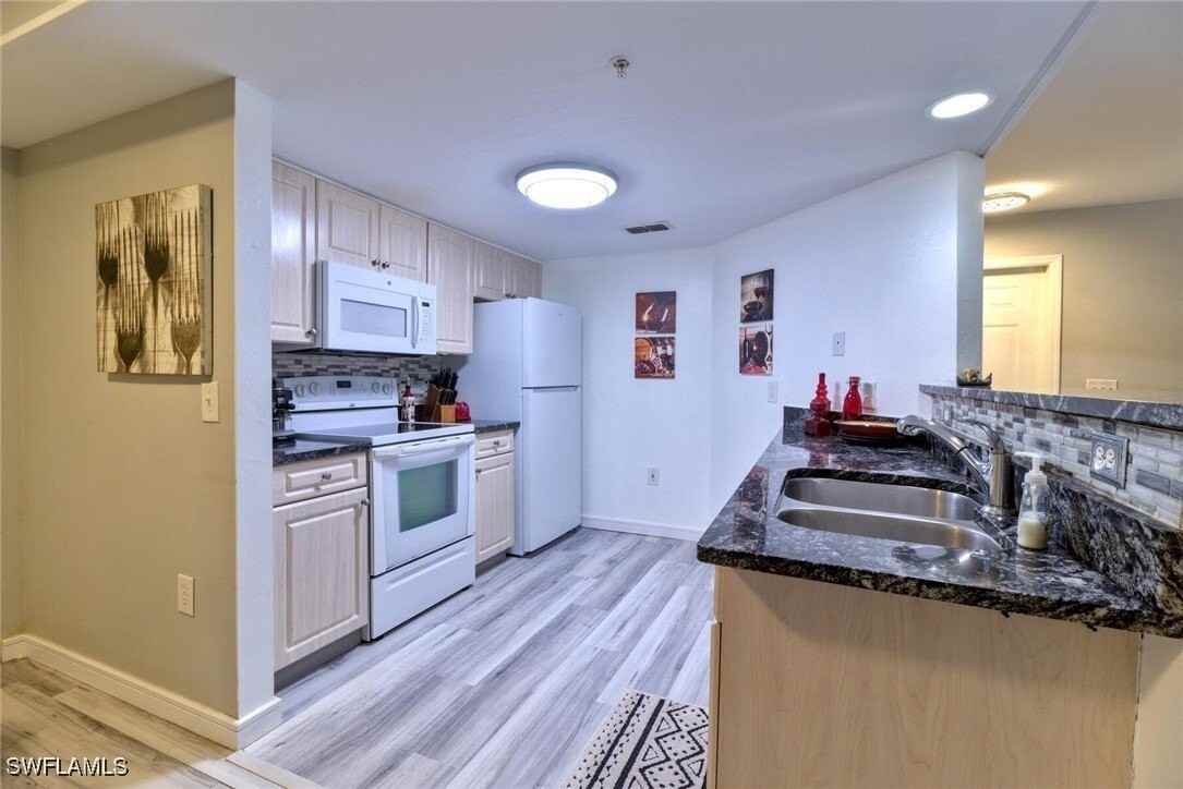 1775 Four Mile Cove Pkwy Apt 1223 #1223 - Photo 3 of 14