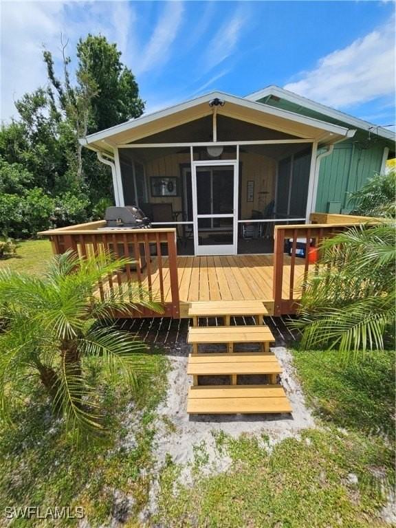 10796 Russell Rd - Photo 4 of 47