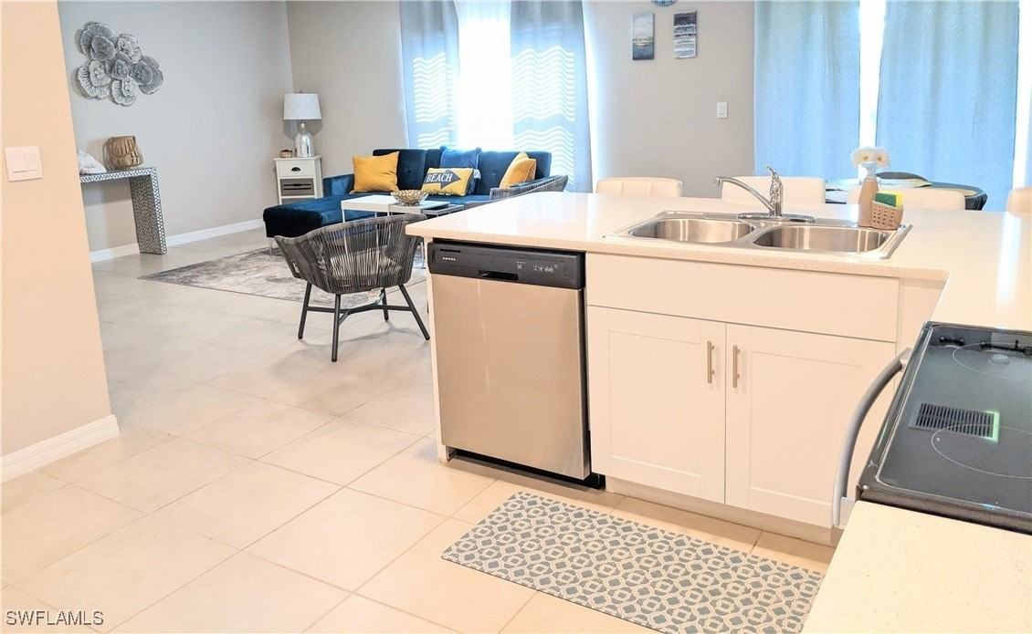 5266 Crestline Ter - Photo 2 of 19