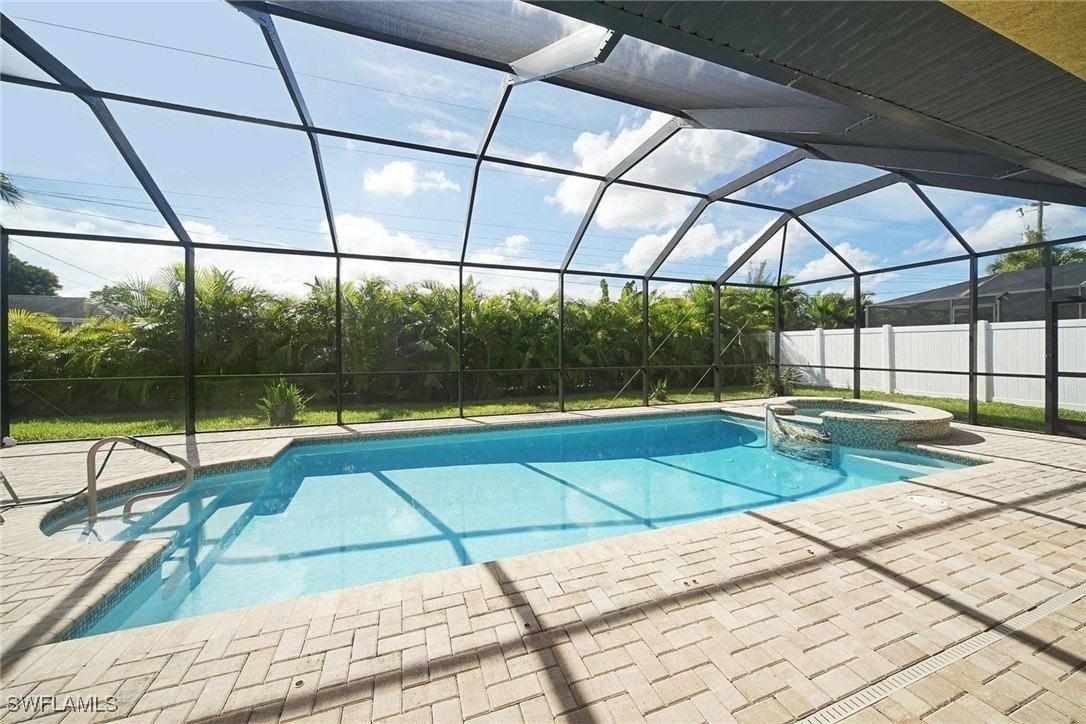 1502 Sw 38th St - Photo 3 of 17