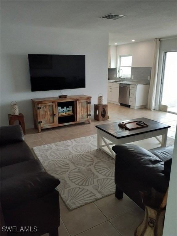 2585 3rd St - Photo 7 of 16