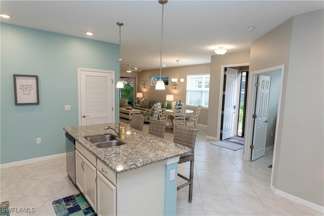 4431 Dutchess Park Road - Photo 6 of 28