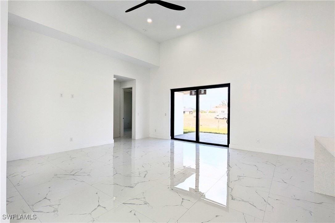 4325 Nw 31st St - Photo 7 of 39