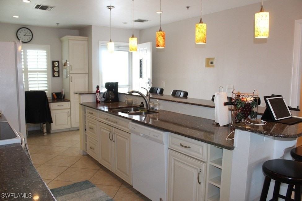 18070 San Carlos Blvd Apt 622 #622 - Photo 7 of 26