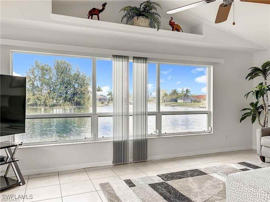 501 Sw 28th Ter - Photo 6 of 24