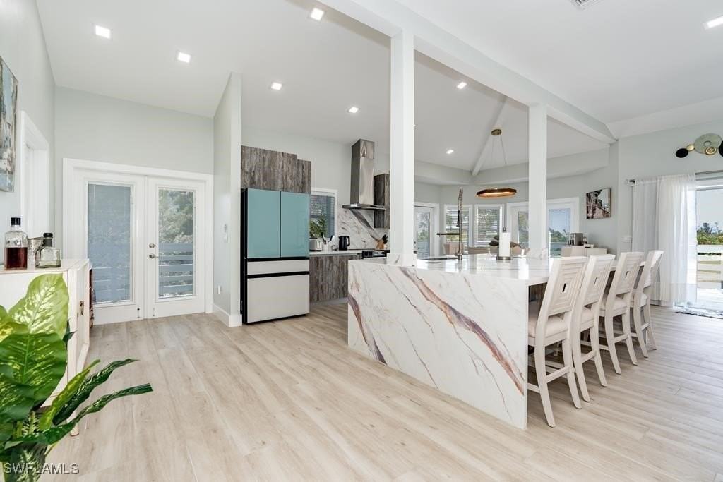 10440 Yacht Basin Dr - Photo 3 of 39