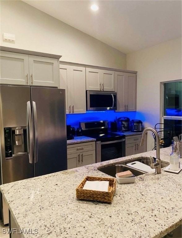 2930 18th St Sw - Photo 2 of 20