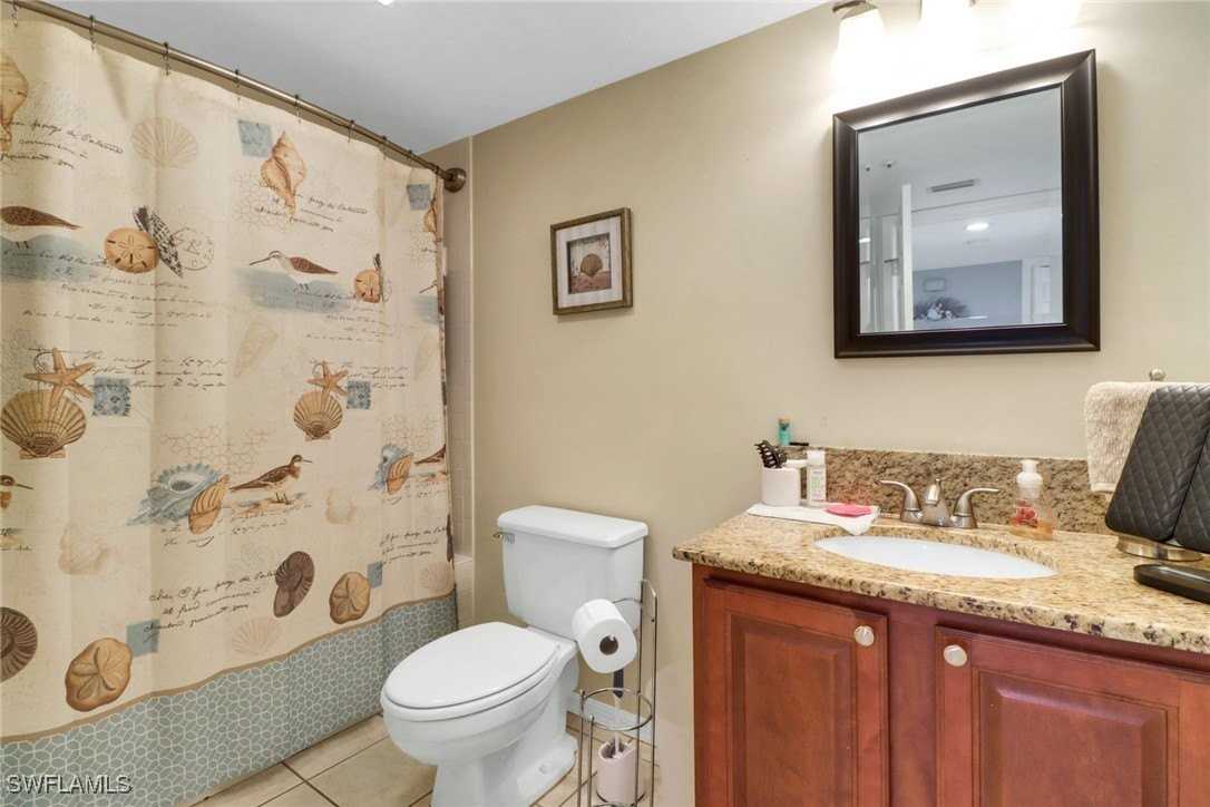 9901 Sunset Cove Ln Apt 226 #226 - Photo 7 of 37