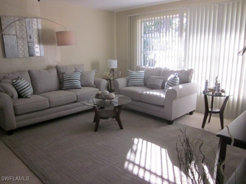 5031 Skyline Blvd - Photo 4 of 17