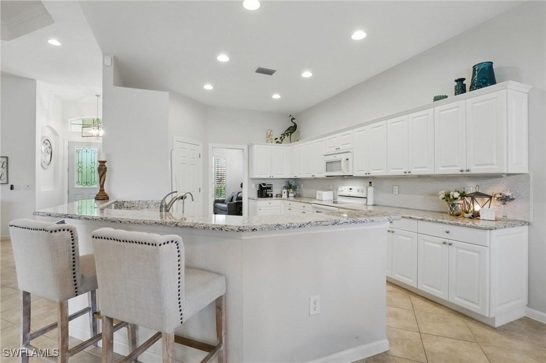 11119 Laughton Cir - Photo 7 of 48