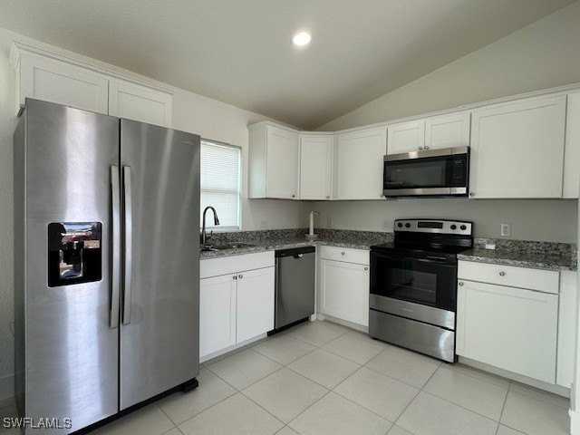 3918 Nw 40th Ter - Photo 6 of 16