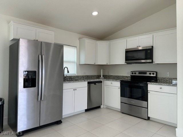 3918 Nw 40th Ter - Photo 7 of 16