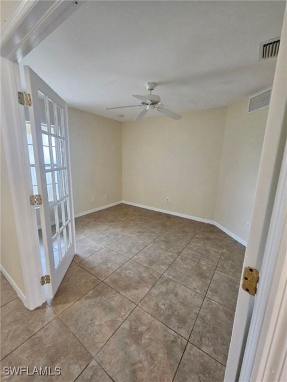 2615 58th St W - Photo 3 of 13