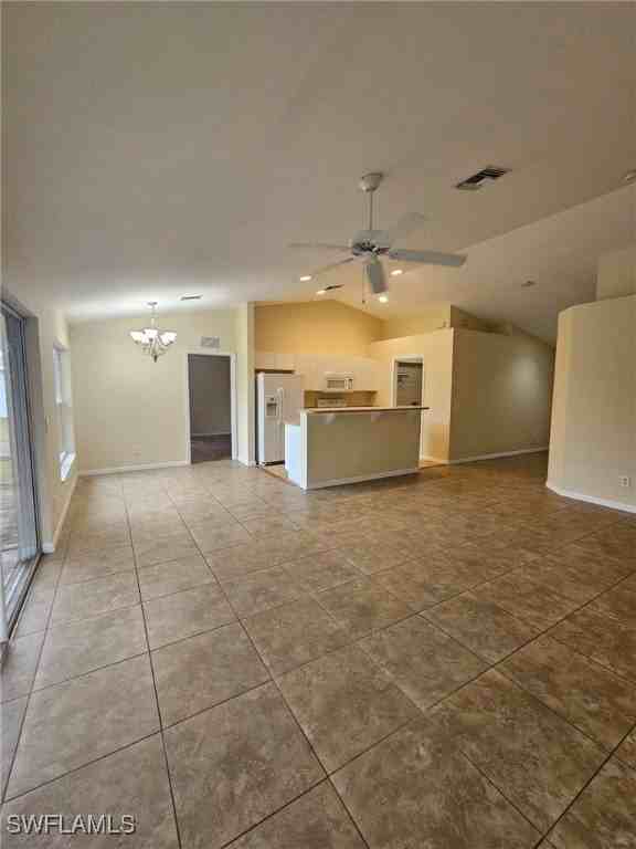 2615 58th St W - Photo 5 of 13