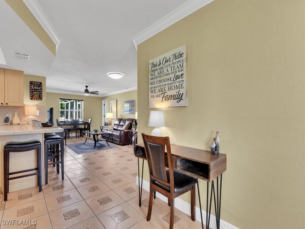 1825 Sw 36th Ter - Photo 5 of 19