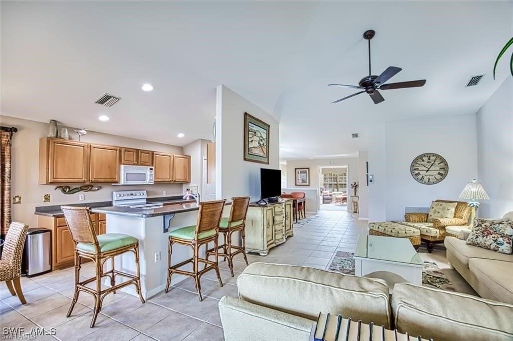 9618 Hemingway Ln Apt 3901 #3901 - Photo 6 of 31