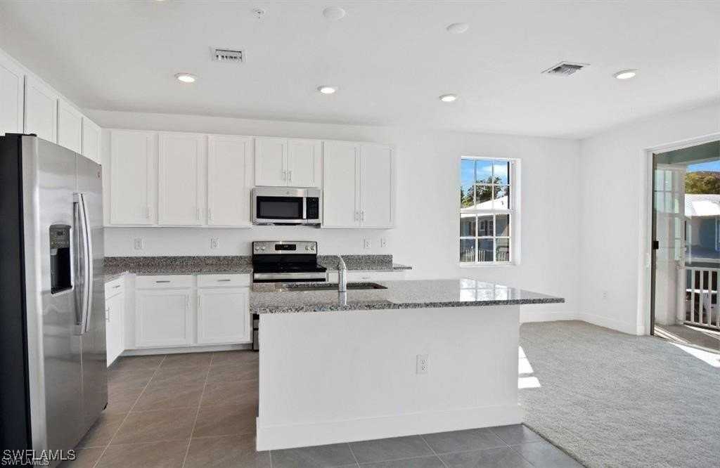 26381 Coco Cay Cir Unit 203 #203 - Photo 3 of 20