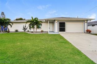 902 Sw 11th Ct - Photo 1 of 1