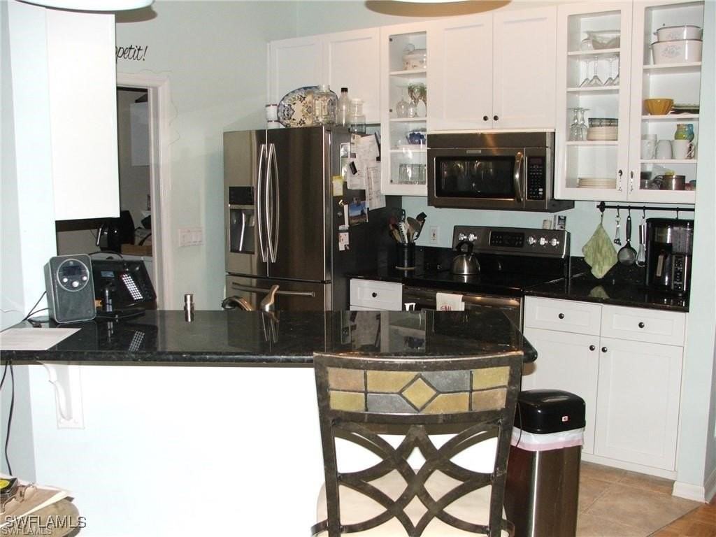 613 Se 21st St - Photo 5 of 13