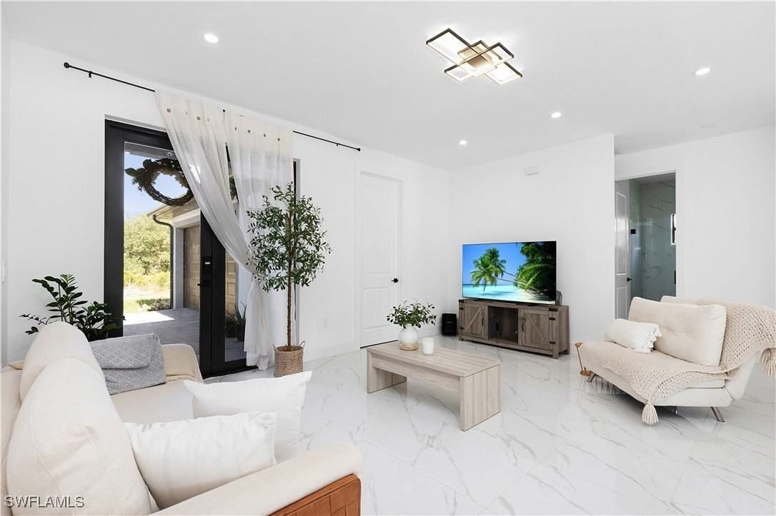 6005 Beth Ave N - Photo 7 of 37