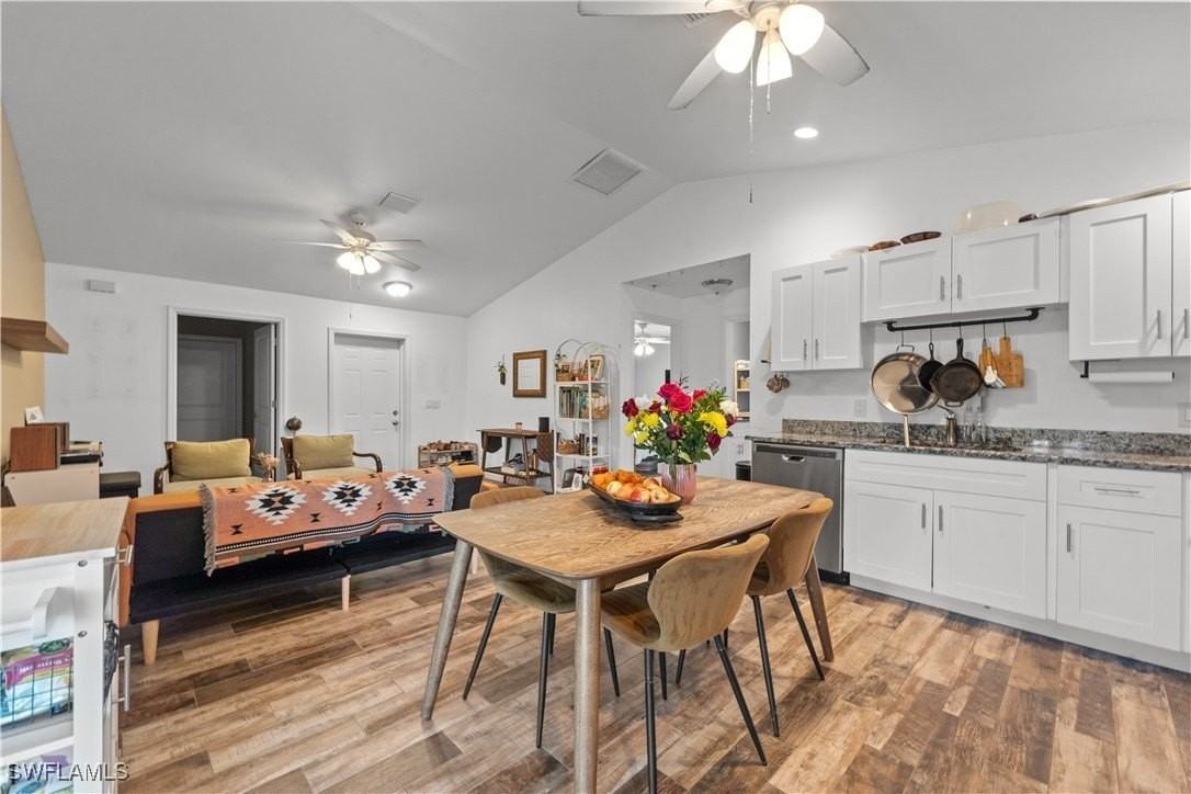 27433 Las Lomas Dr - Photo 6 of 21