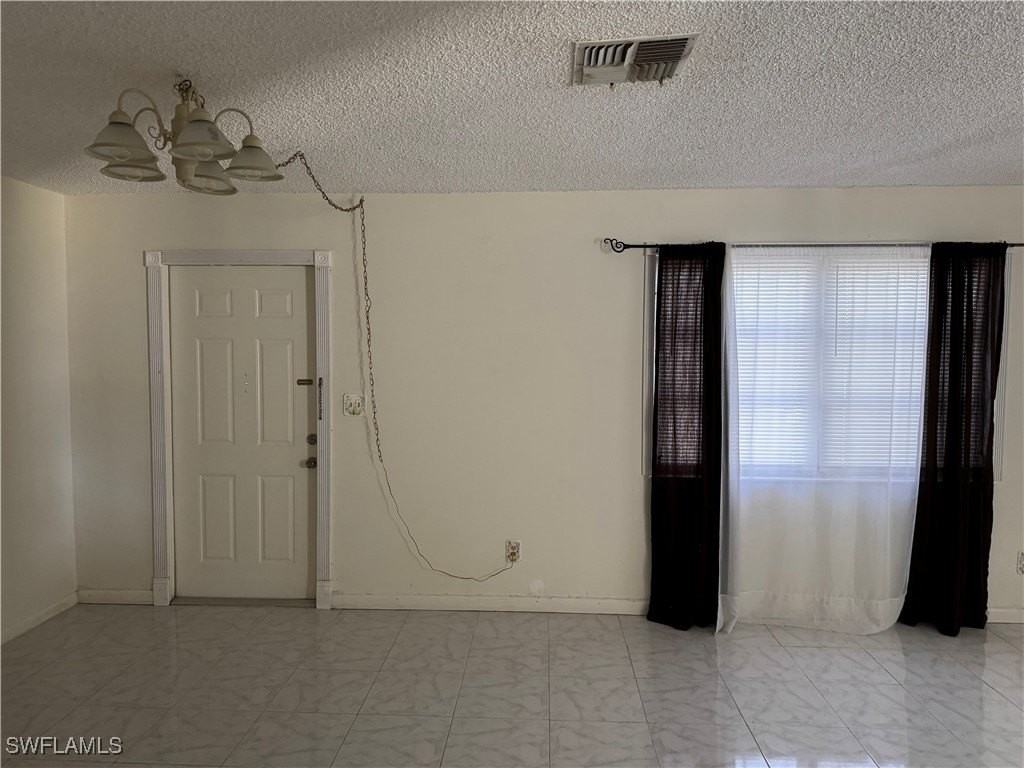 46 Desert Candle Cir - Photo 5 of 17