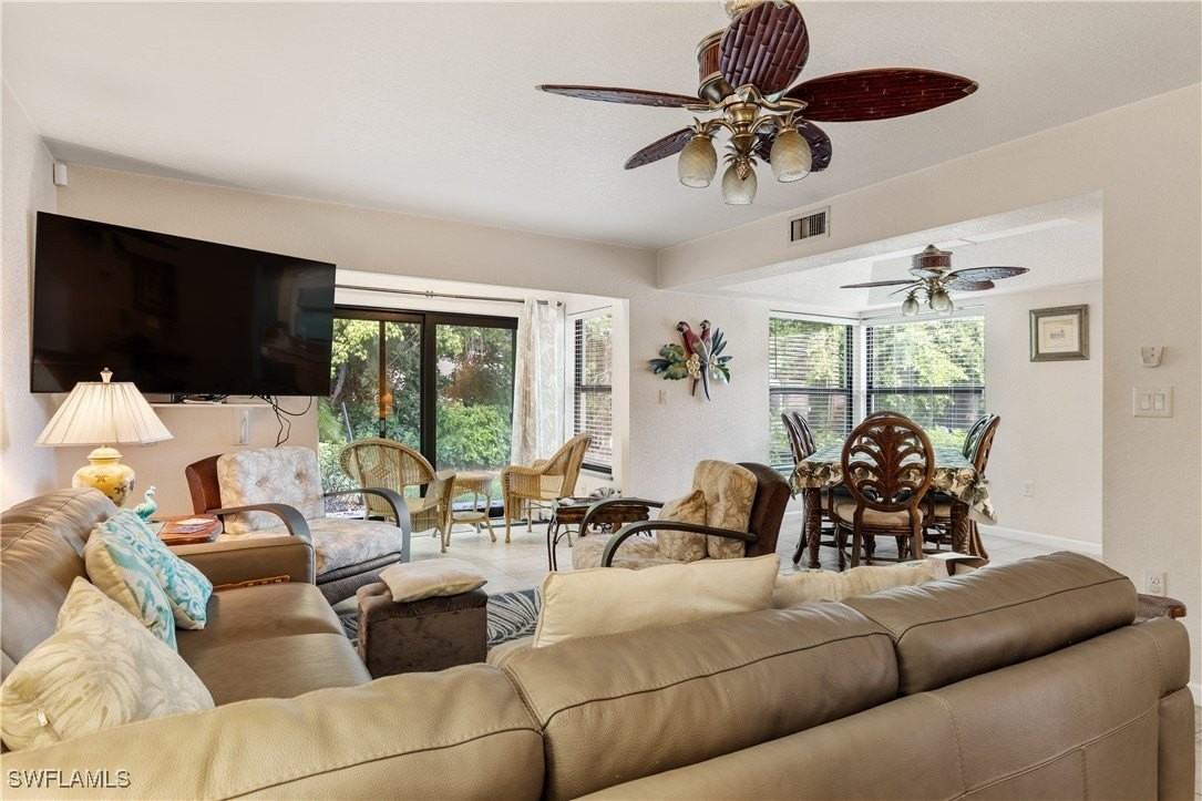 5483 Peppertree Dr Unit 1 #1 - Photo 4 of 39