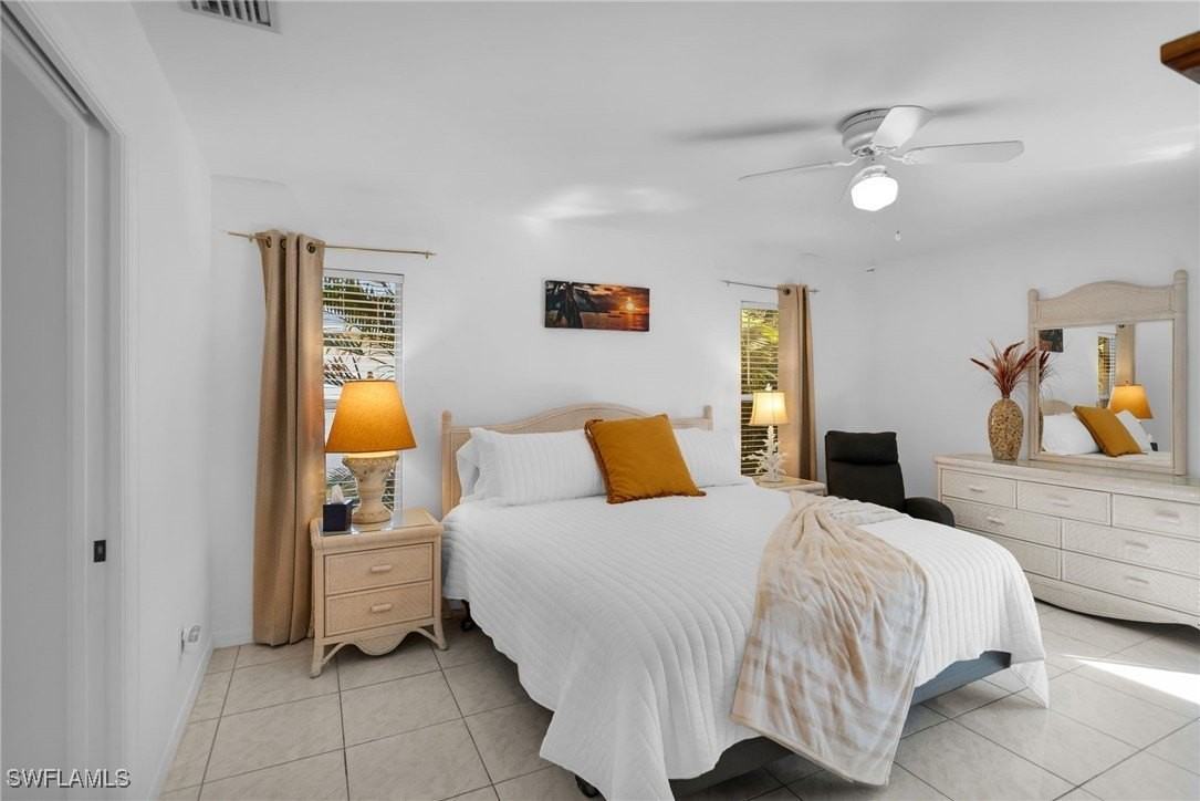 310 Se 27th Ter - Photo 4 of 17