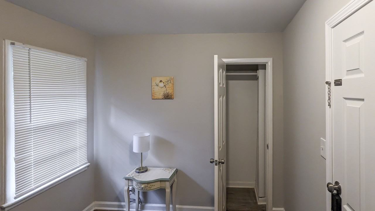 Tally Ho Dr Se - Photo 6 of 7