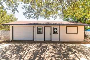 124 E Castlebriar Dr - Photo 1 of 1