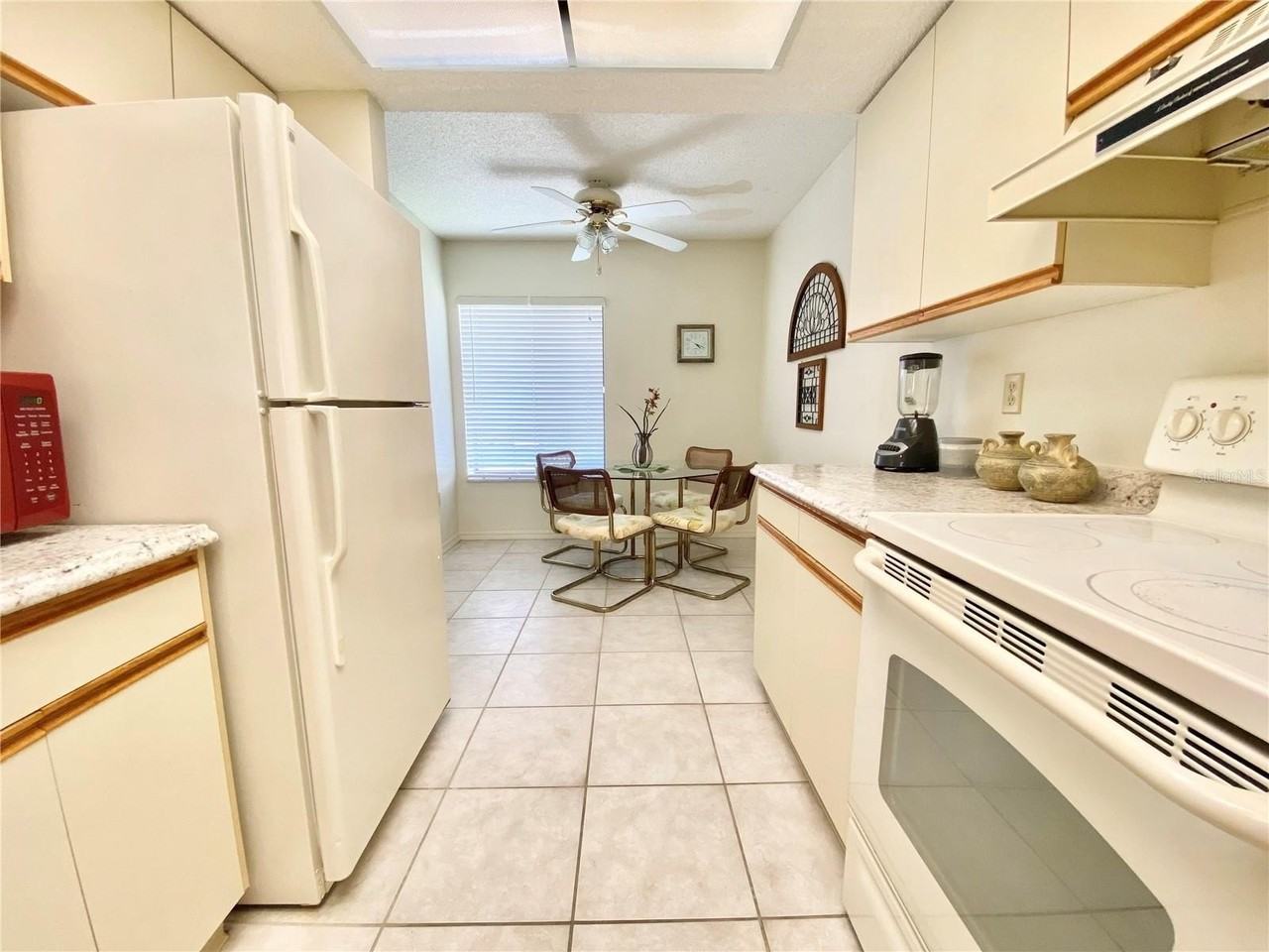 6211 Timber Lake Dr #B6 - Photo 5 of 23