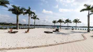 featured image of 14827 Edgewater Circle