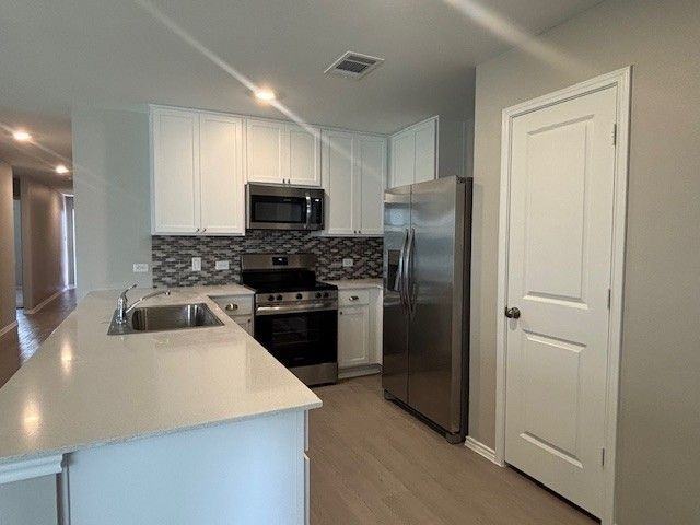 321 Bertram Oaks Rd - Photo 3 of 11